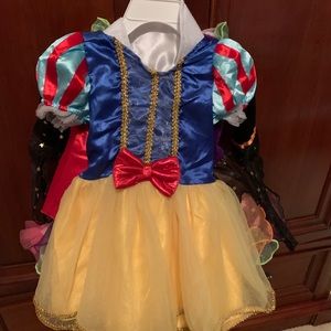 Snow White Costume